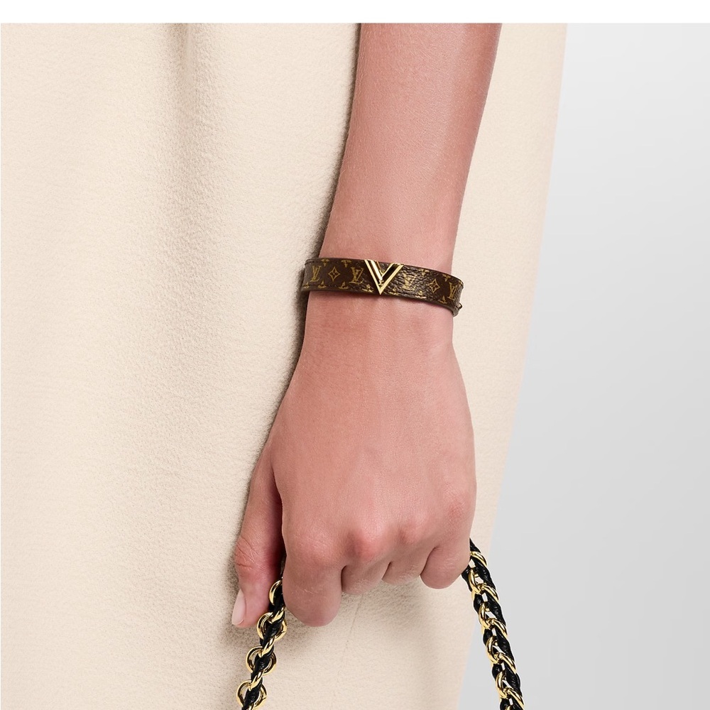 Louis Vuitton Monogram Brown Essential V Bracelet with Gold Accents size 15 - Picture 3 of 15